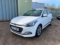 Used Hyundai i20 Premium 2017 White Hatchback