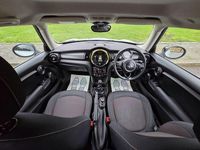 Used Mini Cooper Hatch 136 HP (100 kW) 2016 Silver Hatchback