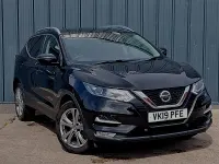 Used Nissan Qashqai N-Connecta 140 HP (102 kW) 2019 Black SUV