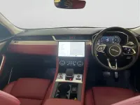Käytetty Jaguar F-Pace R-Dynamic 404 HP (297 kW) 2022 Valkoinen Katumaasturi