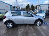 Used Dacia Sandero Lauréate 90 HP (66 kW) 2014 Silver Hatchback
