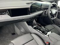 New Audi A6 e-tron Comfort 210 kW (286 HP) 2025 Black Estate