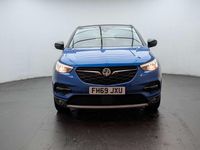 Used Vauxhall Grandland X SRi 130 HP (95 kW) 2019 Blue SUV
