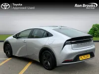 Used Toyota Prius Design 2025 Silver Hatchback