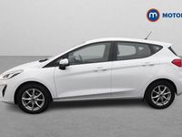 Used Ford Fiesta Zetec 86 HP (63 kW) 2019 White Hatchback