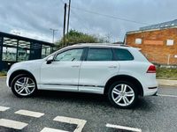 used VW Touareg 3.0 V6 TDI 245 Altitude 5dr Tip Auto