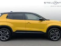 Begagnad Jeep Avenger EV Summit 113 kW (154 HK) 2025 SUV
