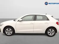 Begagnad Audi A1 2023 Vit SUV