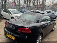Begagnad VW Eos SE 140 HK (102 kW) 2011 Svart Cab