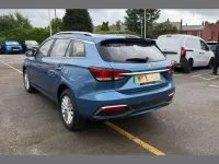 Used MG MG5 EV Exclusive 113 kW (154 HP) 2022 Blue Estate