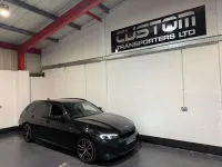 Usado BMW 320 M Sport 2023 Negro Familiar