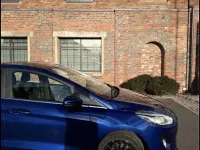 Usado Ford Fiesta Zetec 2017 Azul Citadino