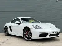 Used Porsche 718 Cayman 350 HP (257 kW) 2017 White Coupe