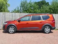Used Dacia Jogger Expression 140 HP (102 kW) 2023 Brown MPV