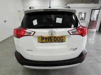 Used Toyota RAV4 150 HP (110 kW) 2015 White SUV