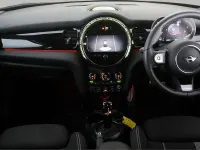 Used Mini Cooper Hatch 136 HP (100 kW) 2024 Green Hatchback