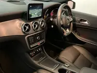 Usado Mercedes GLA220 AMG Line Premium 177 HP (130 kW) 2018 Cinzento SUV
