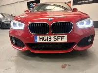 Usado BMW 118 M Sport 150 CV (110 kW) 2018 Rojo Utilitario