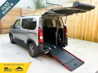 Używany Peugeot Rifter Access 131 KM (96 kW) 2022 Szary Minivan