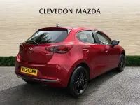 Usado Mazda 2 Homura-Line 90 CV (66 kW) 2024 Rojo Utilitario