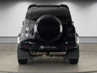 Used Land Rover Defender HSE 249 HP (183 kW) 2024 Santorini black SUV