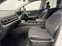 Used Kia Sportage 2025 White SUV