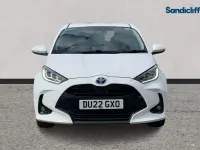 Second-hand Toyota Yaris Hybrid Design 116 CP (85 kW) 2024 Alb Hatchback