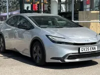 Used Toyota Prius Design 223 HP (164 kW) 2025 Silver Hatchback