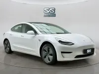 Used Tesla Model 3 Standard Range 239 kW (325 HP) 2019 White Sedan