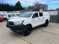 Used Toyota HiLux Active 150 HP (110 kW) 2019 White Pickup