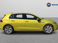 Second-hand VW Golf VII Style 150 CP (110 kW) 2020 Galben Hatchback