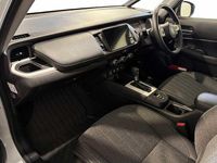 Used Honda Jazz Hybrid 109 HP (80 kW) 2021 White Hatchback