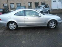 used Mercedes CLK230 Avantgarde 2dr Tip Auto 2.3