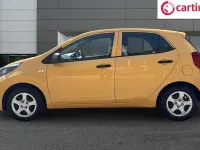 Used Kia Picanto Advance 67 HP (49 kW) 2023 Yellow Hatchback