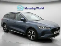 Used Ford Focus Active 155 HP (114 kW) 2023 Blue Estate
