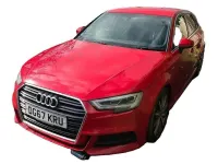 Usado Audi A3 Sportback S-Line 110 CV (80 kW) 2017 Rojo Utilitario