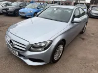 Begagnad Mercedes C200 Executive 184 HK (135 kW) 2015 Silver Sedan