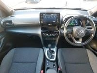 Used Toyota Yaris Hybrid Design 116 HP (85 kW) 2022 Black Estate