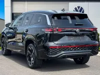 New VW Touran R-line 2026 Black MPV