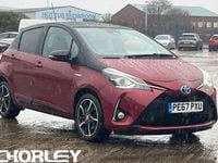 Used Toyota Yaris Hybrid 101 HP (74 kW) 2017 Red Hatchback