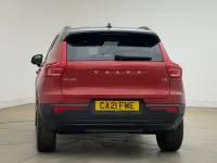 Used Volvo XC40 R-Design 163 HP (119 kW) 2021 Red SUV