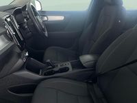 Used Volvo XC40 Inscription 211 HP (155 kW) 2021 White SUV