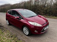 Used Ford Fiesta Titanium 2009 Red Hatchback