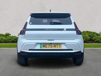 New Renault R5 Komfort 110 kW (150 HP) 2026 White Hatchback