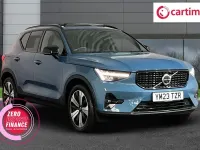 Używany Volvo XC40 Ultimate 2023 Niebieski SUV