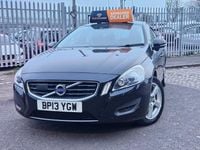 Usado Volvo S60 SE Lux 150 HP (110 kW) 2013 Preto Sedan
