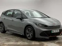 Begagnad Cupra Born 150 kW (204 HK) 2023 Grå Halvkombi