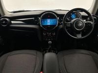 Used Mini Cooper Classic 134 HP (98 kW) 2022 Blue Hatchback