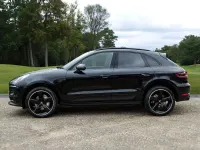 Used Porsche Macan 258 HP (189 kW) 2018 Black SUV