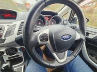 Used Ford Fiesta Zetec 96 HP (70 kW) 2012 Black Hatchback